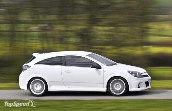 Разбился Opel Astra OPC Nurburgring Edition. ФОТО