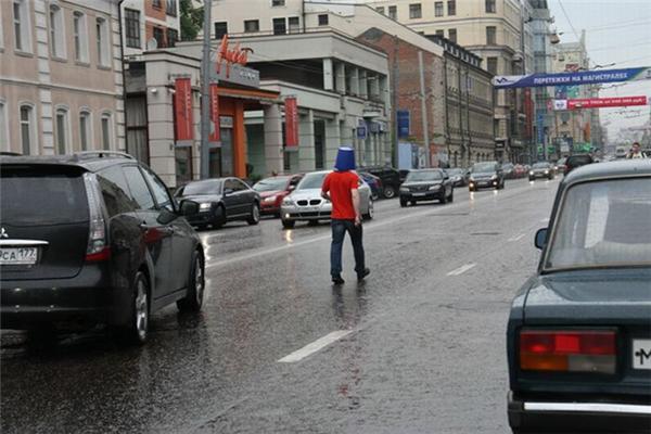 Продолжается акция синих ведерок