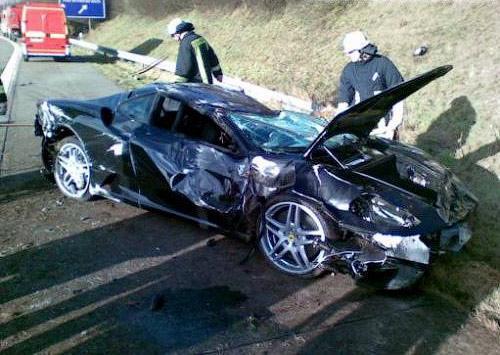 Суперкары, уничтоженные владельцами сразу после покупки. ФОТО