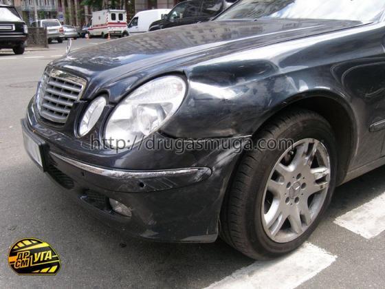 В Киеве произошло VIP ДТП. ВИДЕО