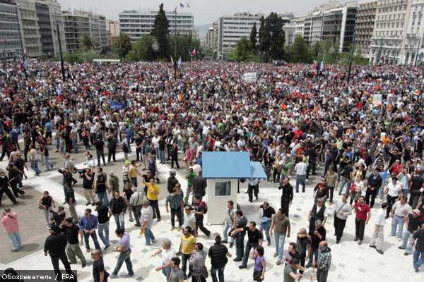 Протесты в Греции: демонстранты устроили поджоги. ФОТО