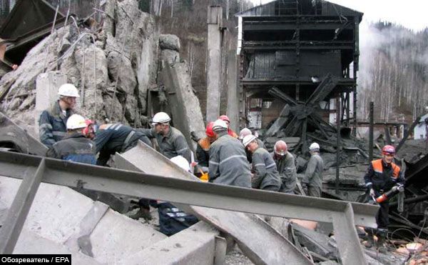 Взрыв на шахте в России: 12 погибших. ФОТО, ВИДЕО