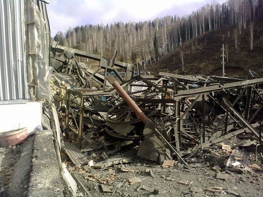 Взрыв на шахте в России: 12 погибших. ФОТО, ВИДЕО
