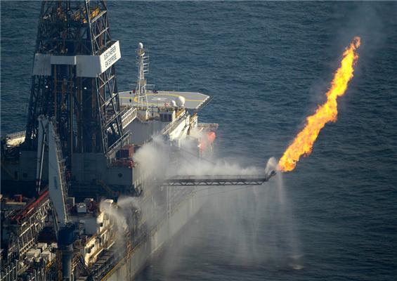 Утечка нефти на дне Мексиканского залива продолжается