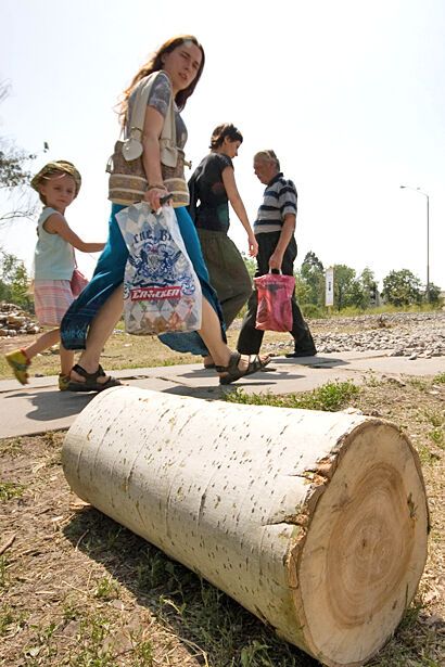 Возле метро "Дарница" уничтожен сквер