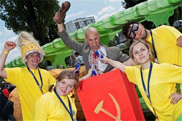 В Киеве состоялся "Red Bull Flugtag" 2010