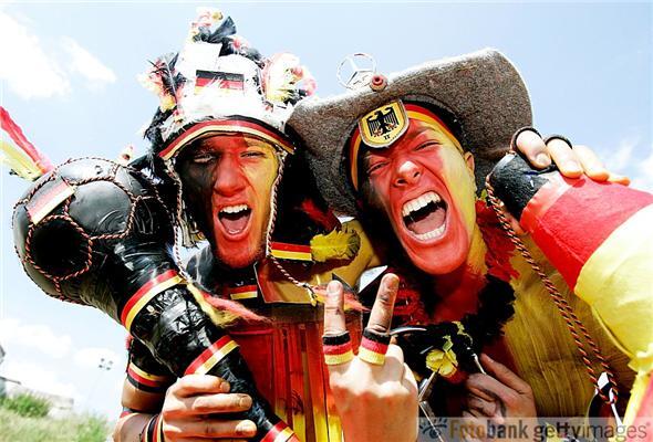 Самые необычные болельщики с чемпионата мира в ЮАР. Часть 1 (фото) 