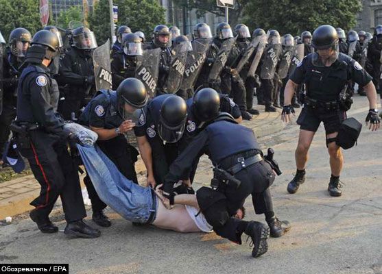 Анархисты устроили бойню перед началом саммита G20. ФОТО
