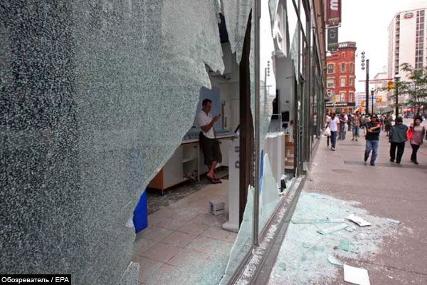 Анархисты устроили бойню перед началом саммита G20. ФОТО