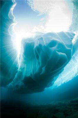 Унікальні підводні фотографії льодовиків