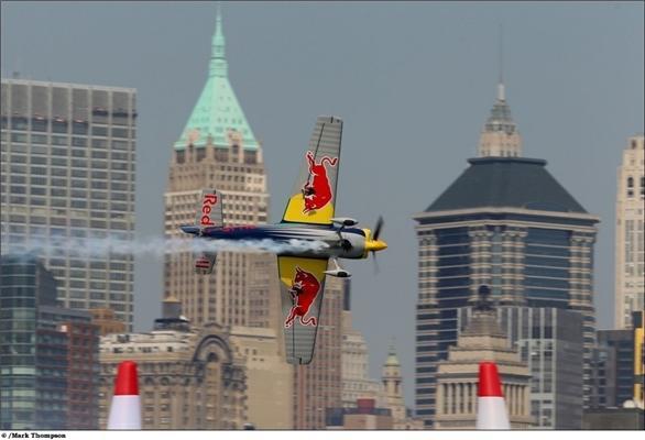 У Нью Йорку пройшов п'ятий етап авіагонок Red Bull Air Race