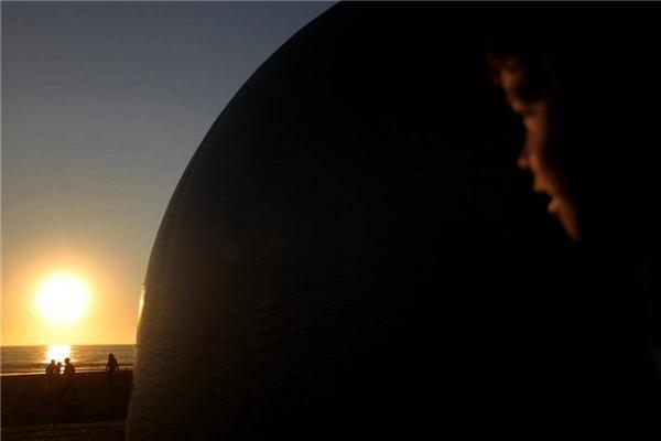 Невероятное солнечное затмение наблюдали в Тихом океане