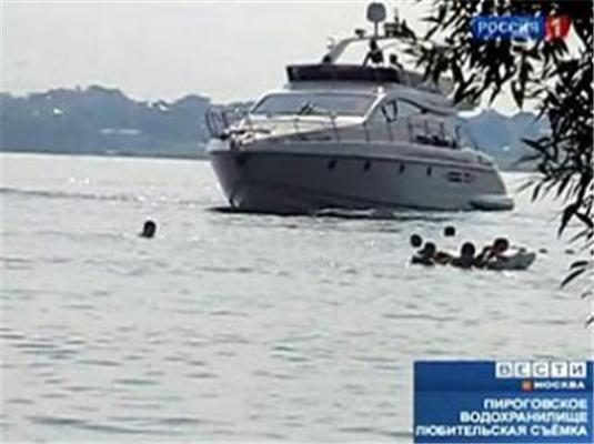 Яхтсмени, порубали дівчину гвинтами, хотіли "пожартувати", 21 липня 2010