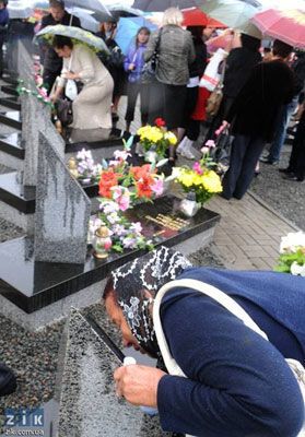 Во Львове молились о погибших на Скниловском аэродроме. ФОТО