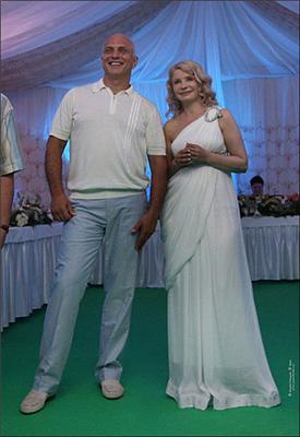 Тимошенко выложила в Интернет фотографии с юбилея мужа