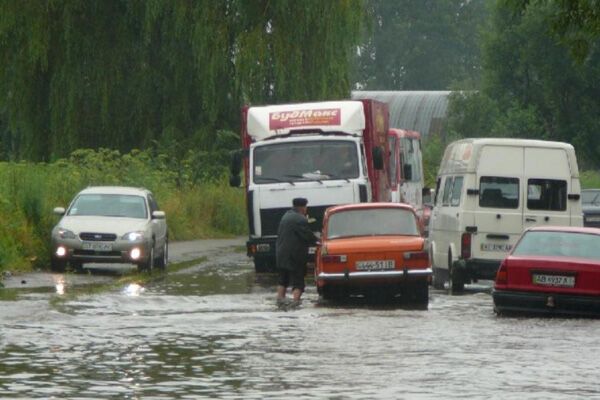 Жителей Прикарпатья готовят к эвакуации (ФОТО) 