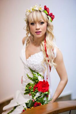 Наречена у чорному. Наймодніші весільні сукні. ФОТО