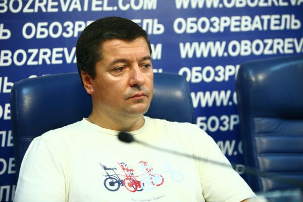 Эксперт назвал три предпосылки раскола страны