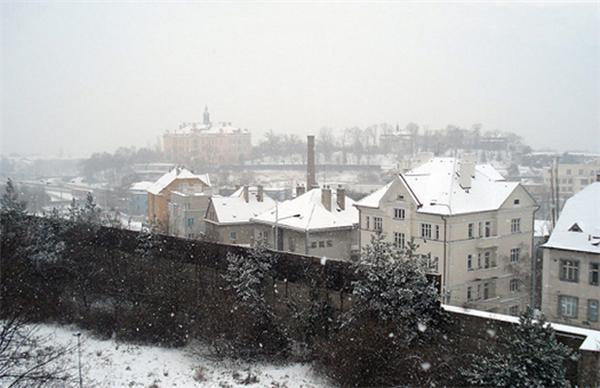 Чехию накрыло снегом