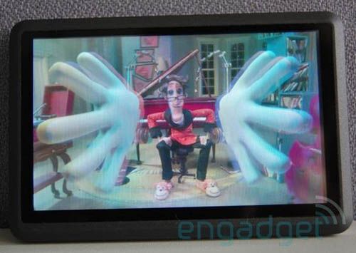 Представлен мультимедийный плеер с 3D экраном