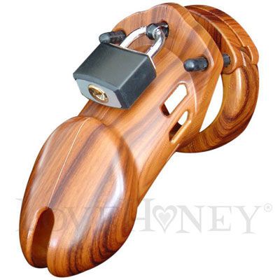 Пояса верности для мужчин набирают популярность. ФОТО