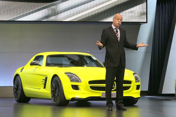 detroit_auto_show_2011_mercedes_sls_amg_e-cell_2.jpg