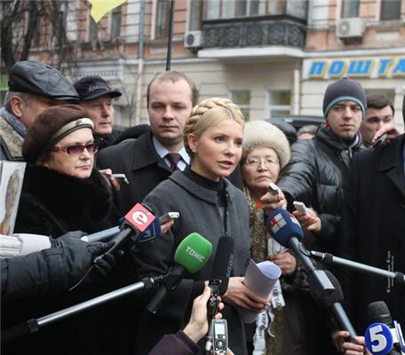 Тимошенко не шкодує грошей на свої наряди