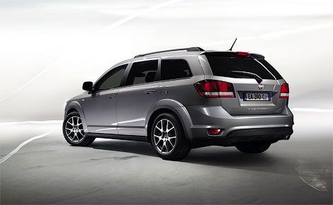 Fiat показал каким должен быть Dodge Journey