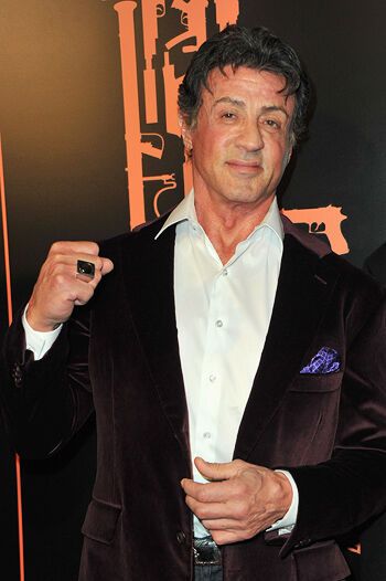 Джейсон Стэтхем побывал на премьере ”Механик”