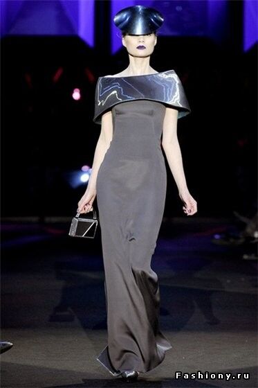 Неделя моды в Париже. Женская коллекция Giorgio Armani. ФОТО