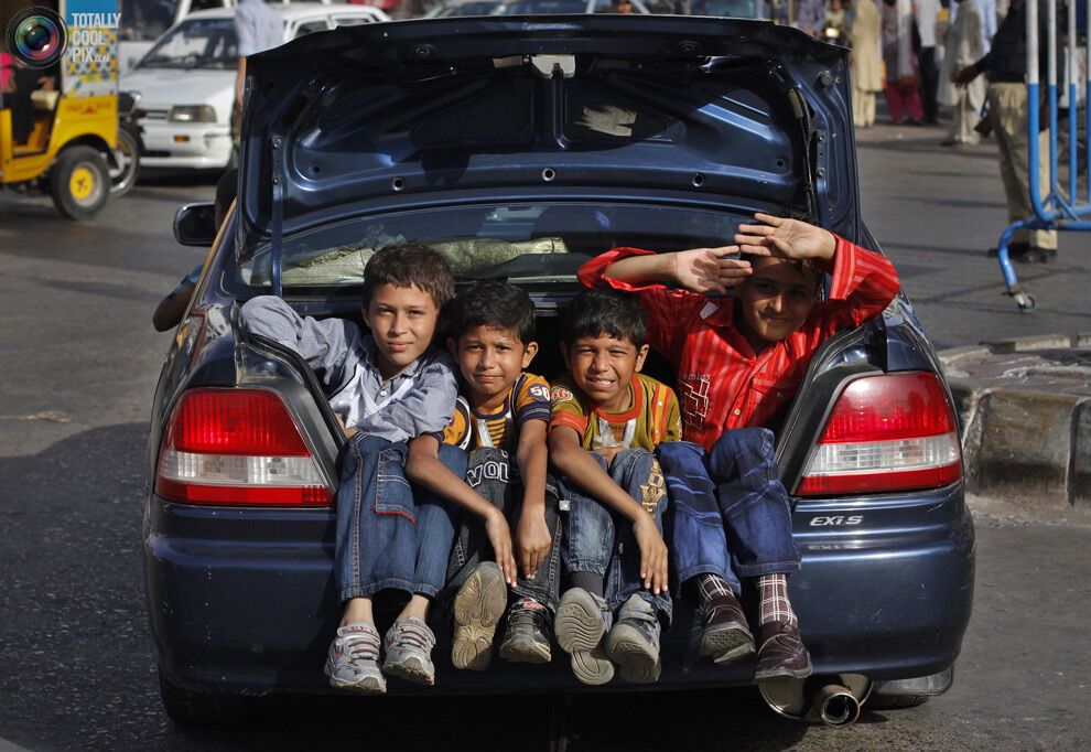 Перенаселена планета людей