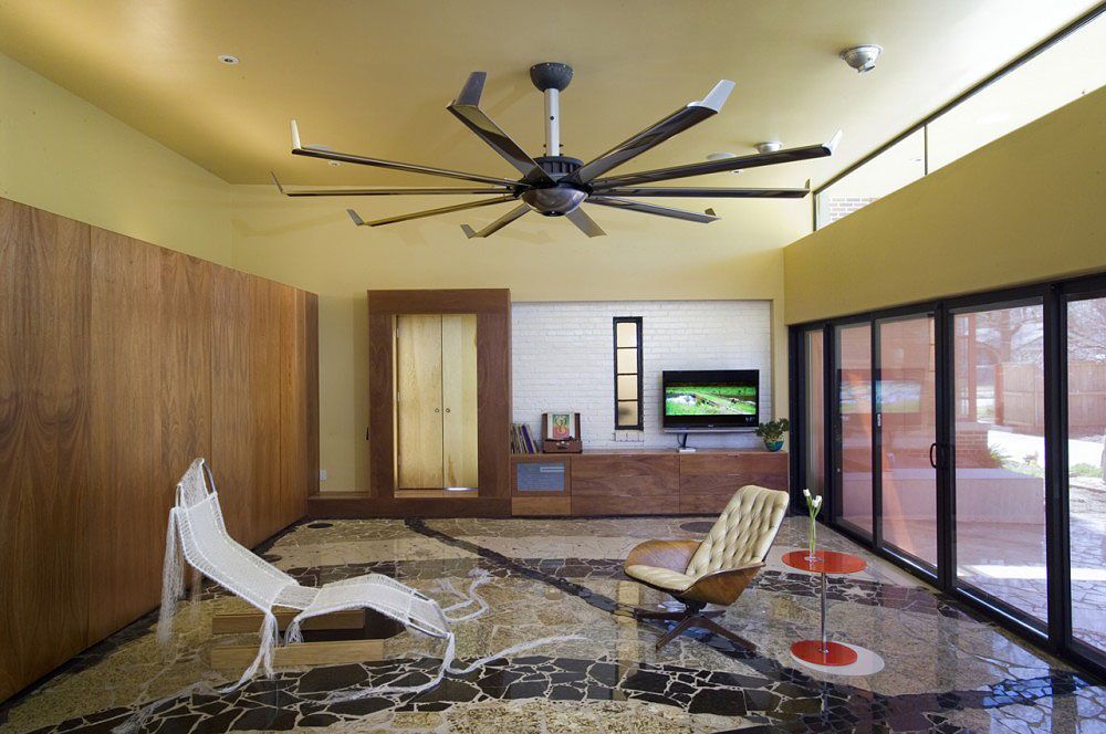 Дивовижний будинок фронтмена рок-групи