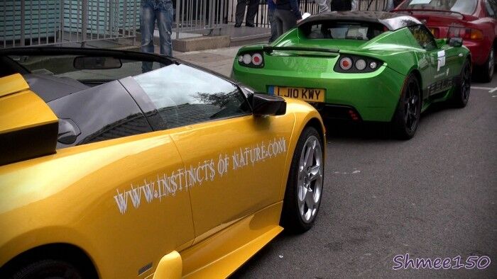 Лондон захватили суперкары. Видео 