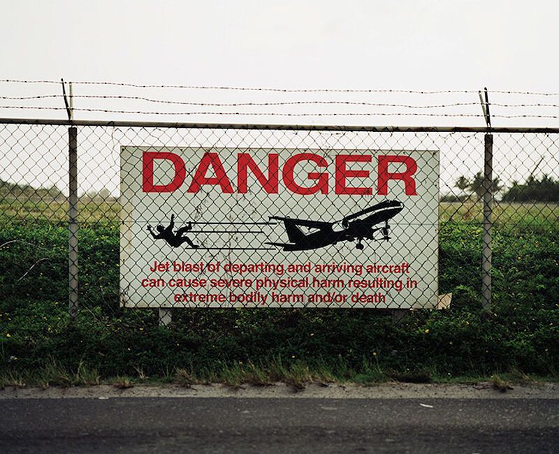 Махо Біч: Екстрім-відпочинок під крилом літака