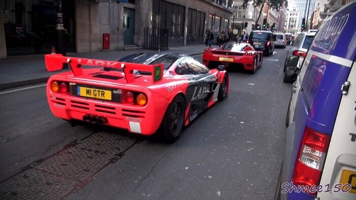 Лондон захватили суперкары. Видео 