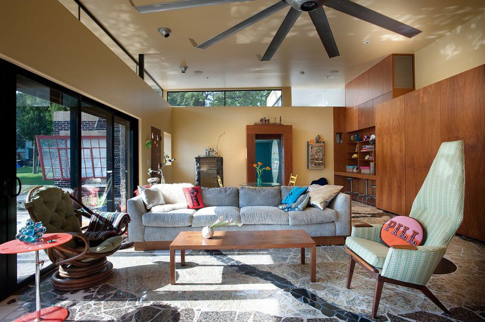 Дивовижний будинок фронтмена рок-групи