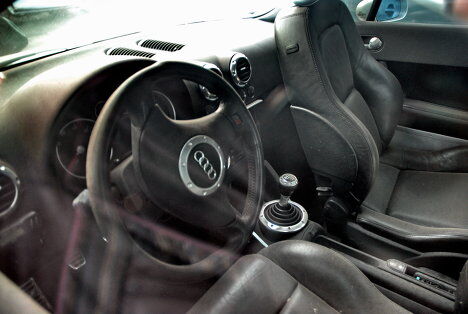 Audi рэпера Тимати ржавеет в Казахстане. Фото 