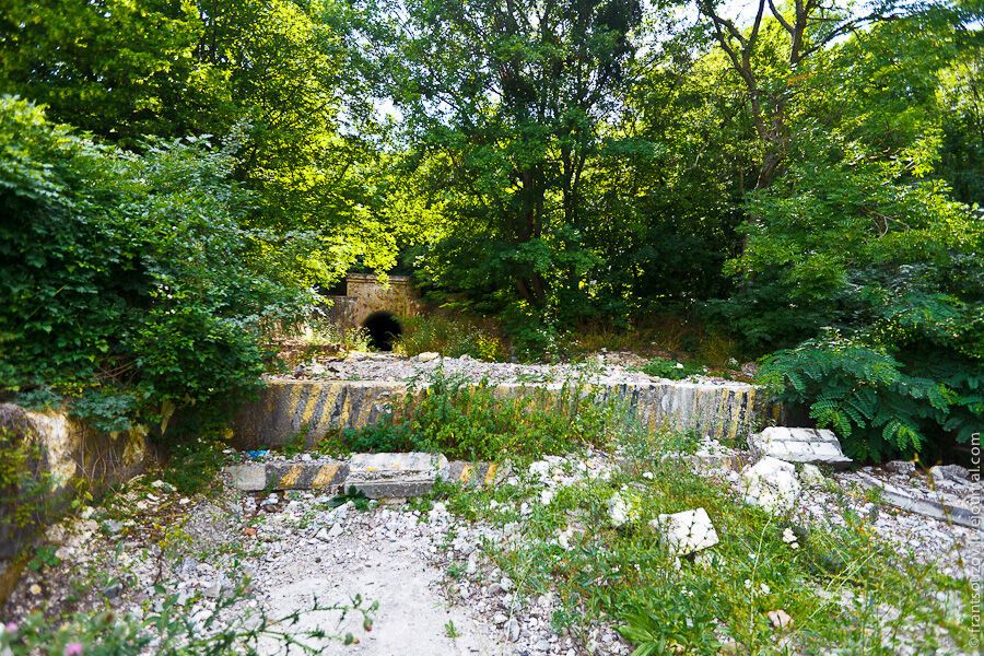 Феодосія-13: колишній склад ядерної зброї