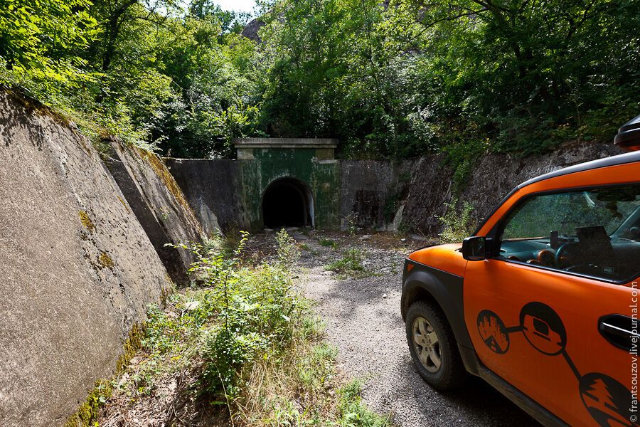 Феодосія-13: колишній склад ядерної зброї