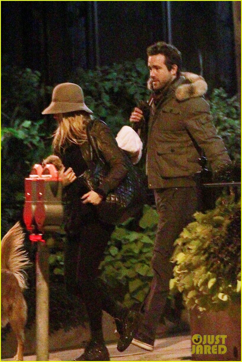 Лайвли покинула дом Рейнольдса с рассветом