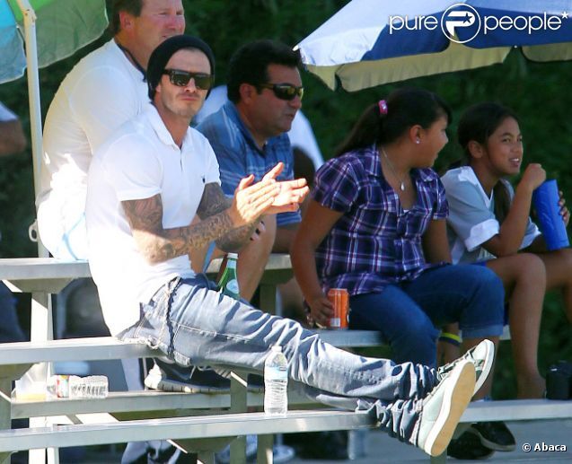 Бекхэм следит за матчем сына