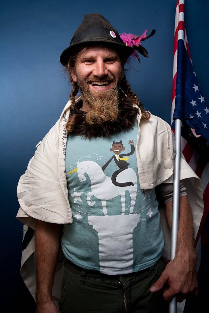 Портреты захватчиков Уолл-стрит