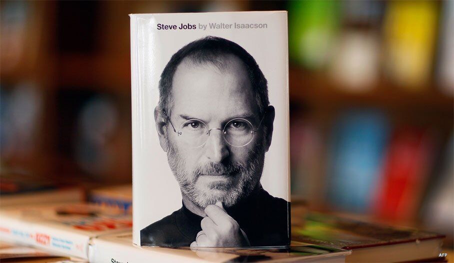 Биография Стива Джобса моментально стала бестселлером