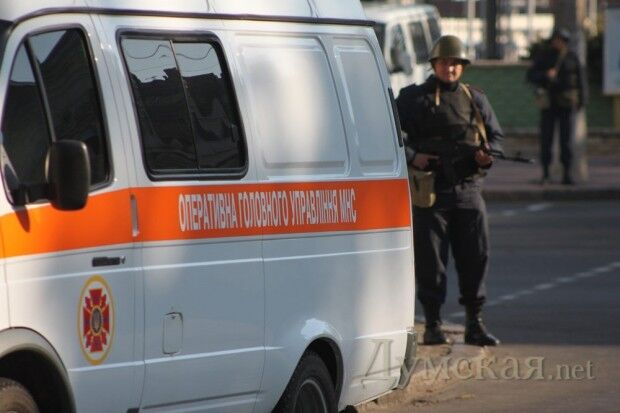 Міліція з автоматами заблокувала центр Одеси. Фото