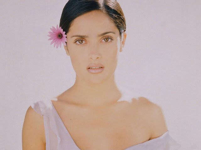 Худем на свекольном соке. Диета Сальмы Хайек