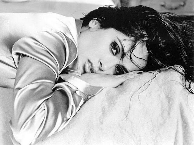 Худем на свекольном соке. Диета Сальмы Хайек