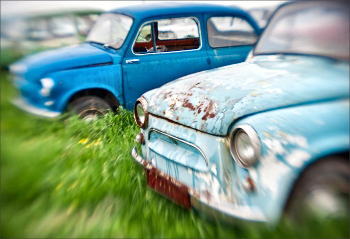 Автомузей гибнет под открытым небом. Фото 