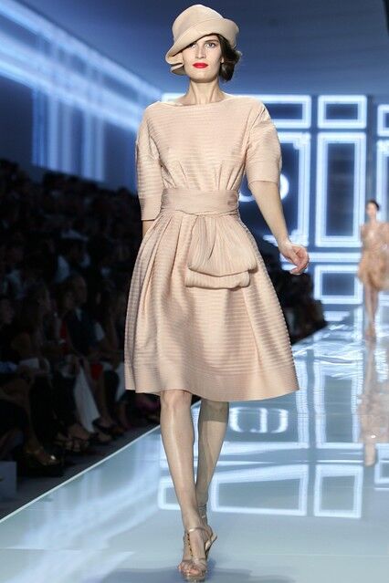 Неделя моды в Париже: весна-лето 2012 от Christian Dior. Фото