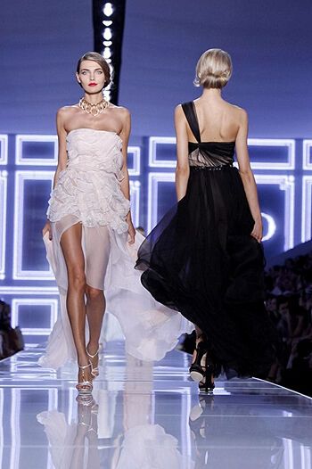 Неделя моды в Париже: весна-лето 2012 от Christian Dior. Фото
