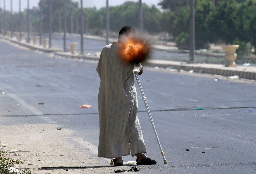 Повстанці в Лівії атакують останні осередки опору сил Каддафі